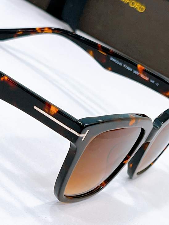 Picture of Tom Ford Sunglasses _SKUfw79566628fw